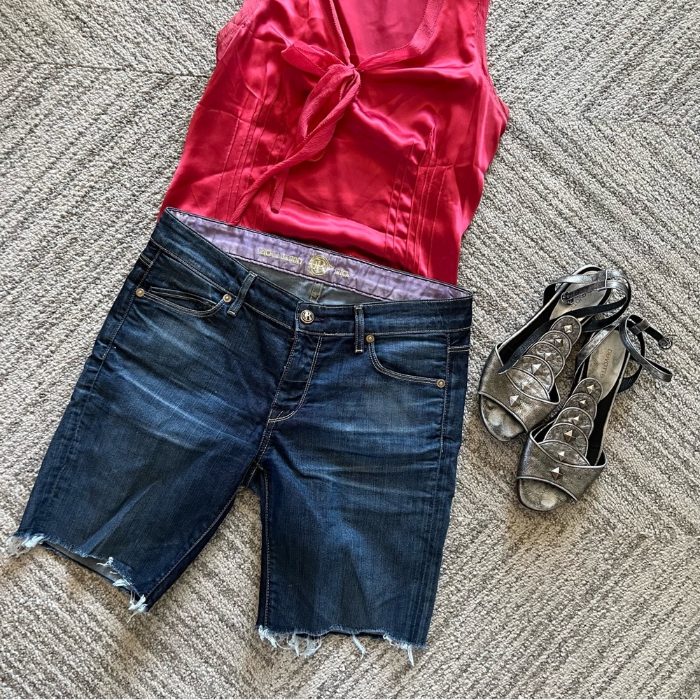 Rich & Skinny Cutoff Jean Shorts
